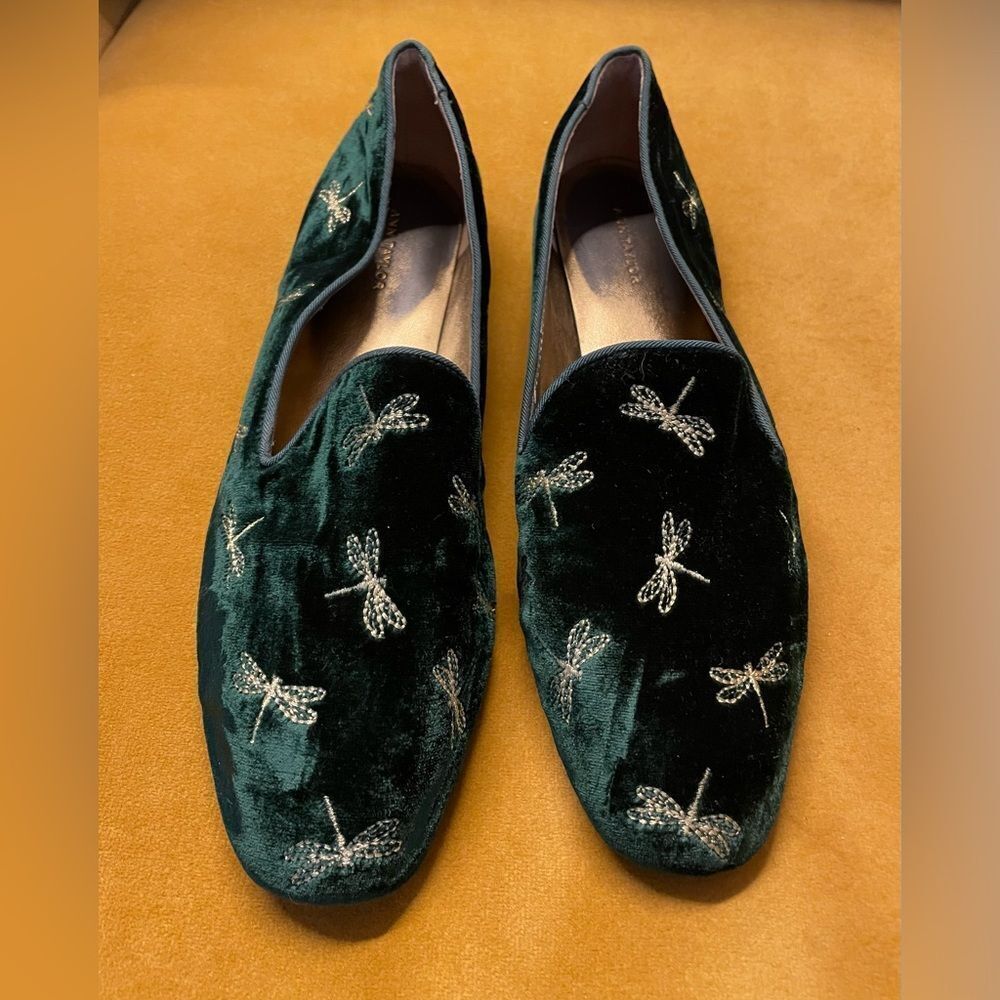 Ann Taylor Blanche Dragonfly Loafers Size 7